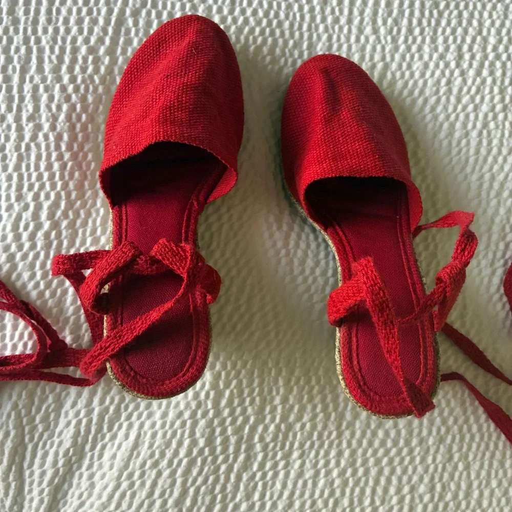 Artesania Espadrille Wedge Sandals Sz 37 Cherry Red Lace Up Ankle Tie Like New